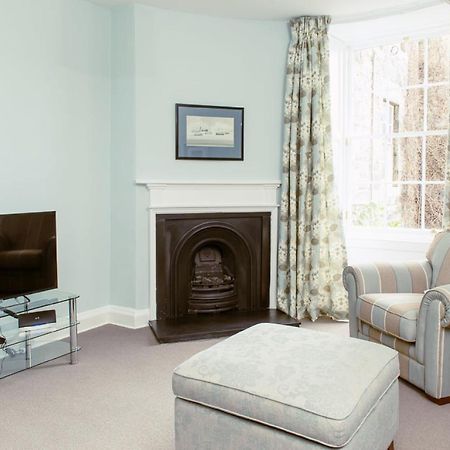Gorgeous Central Edinburgh 3-Bedroom Apartment מראה חיצוני תמונה