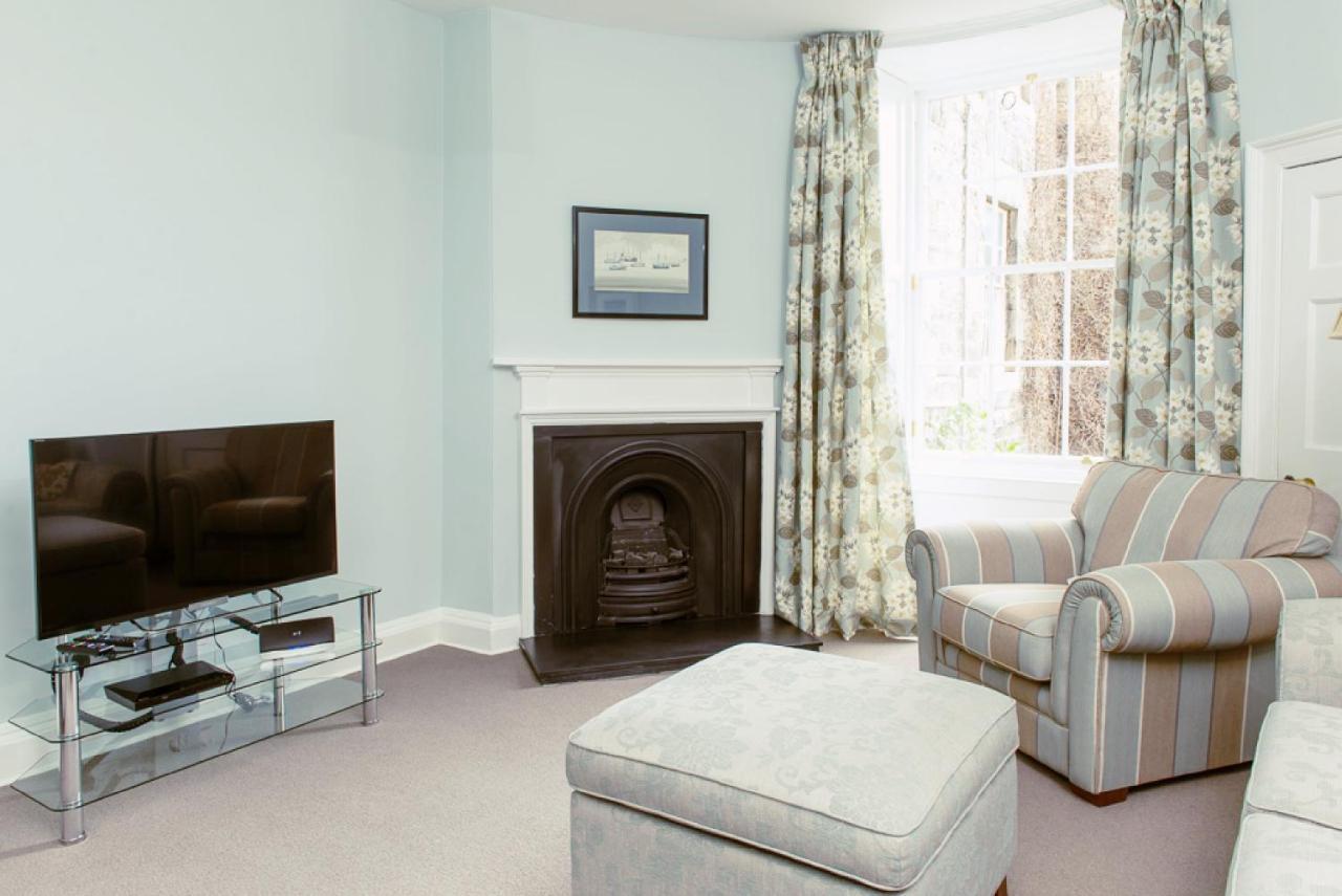 Gorgeous Central Edinburgh 3-Bedroom Apartment מראה חיצוני תמונה