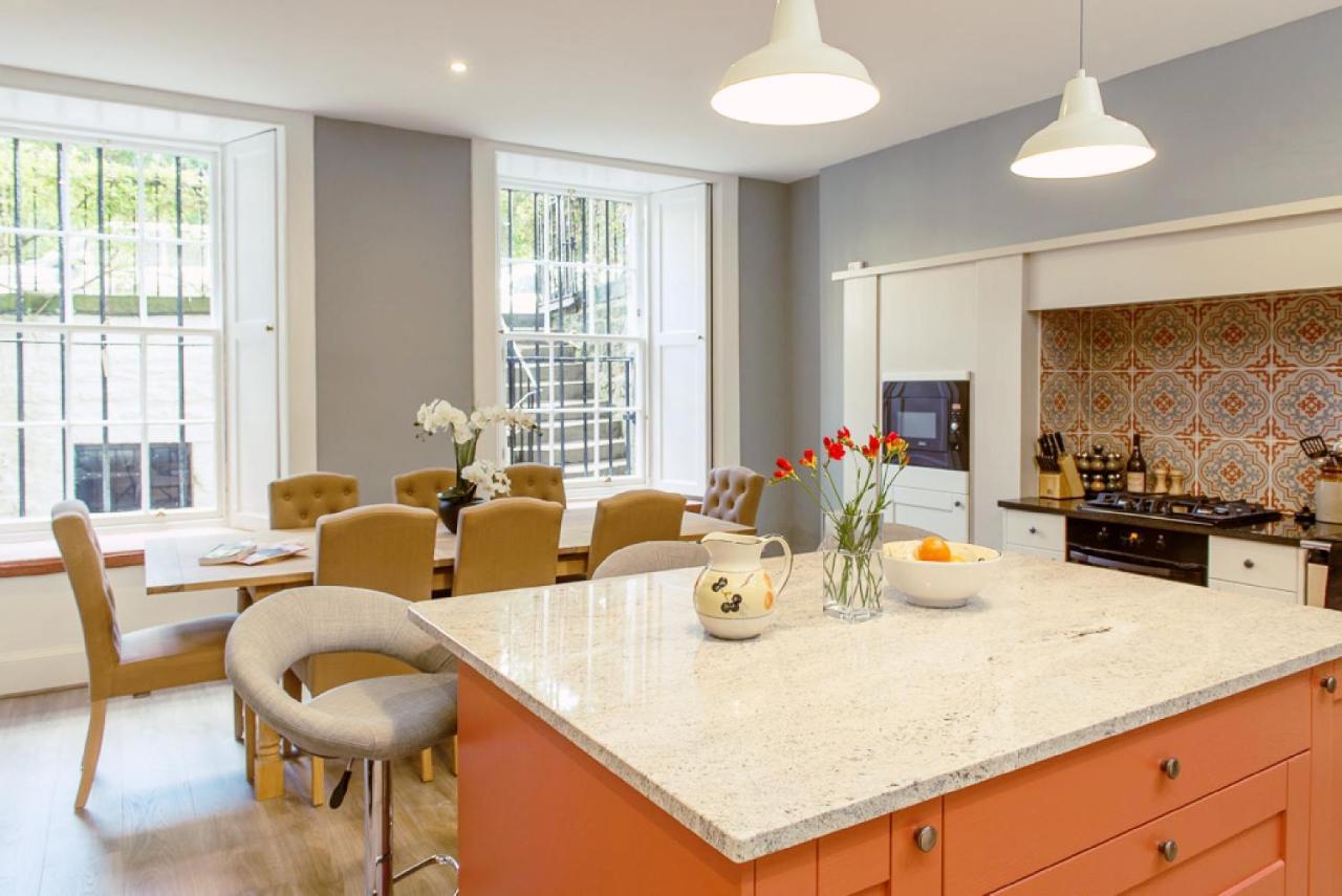 Gorgeous Central Edinburgh 3-Bedroom Apartment מראה חיצוני תמונה