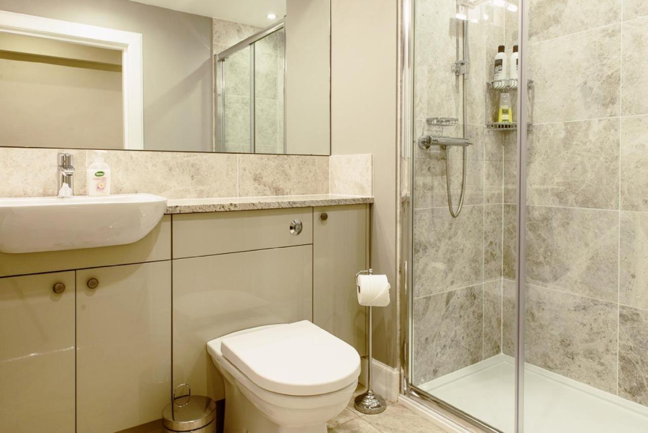 Gorgeous Central Edinburgh 3-Bedroom Apartment מראה חיצוני תמונה