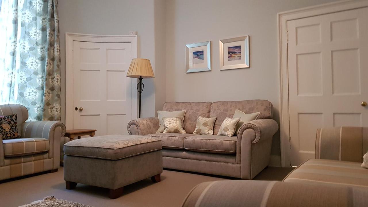 Gorgeous Central Edinburgh 3-Bedroom Apartment מראה חיצוני תמונה